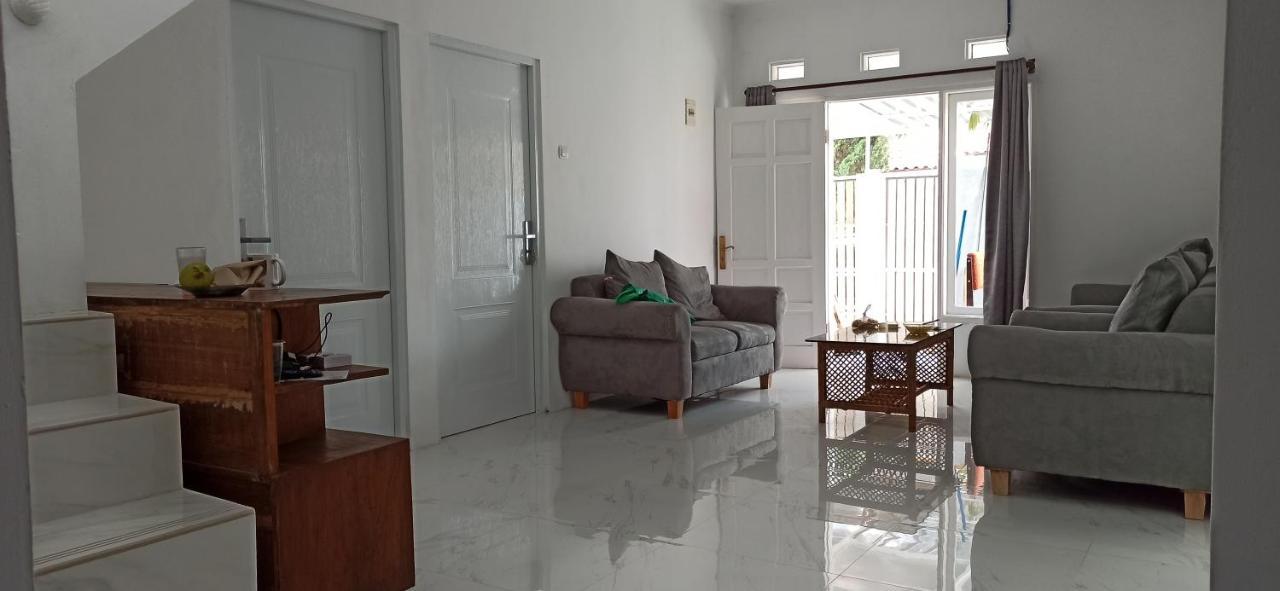 Villa JK House Bandung Exterior foto